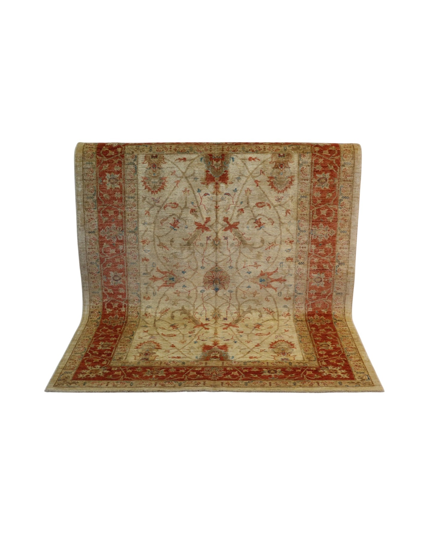 Tappeto Ziegler Farahan 191x153cm annodato a mano con campo beige e bordura rosso mattone decorata da motivi floreali.