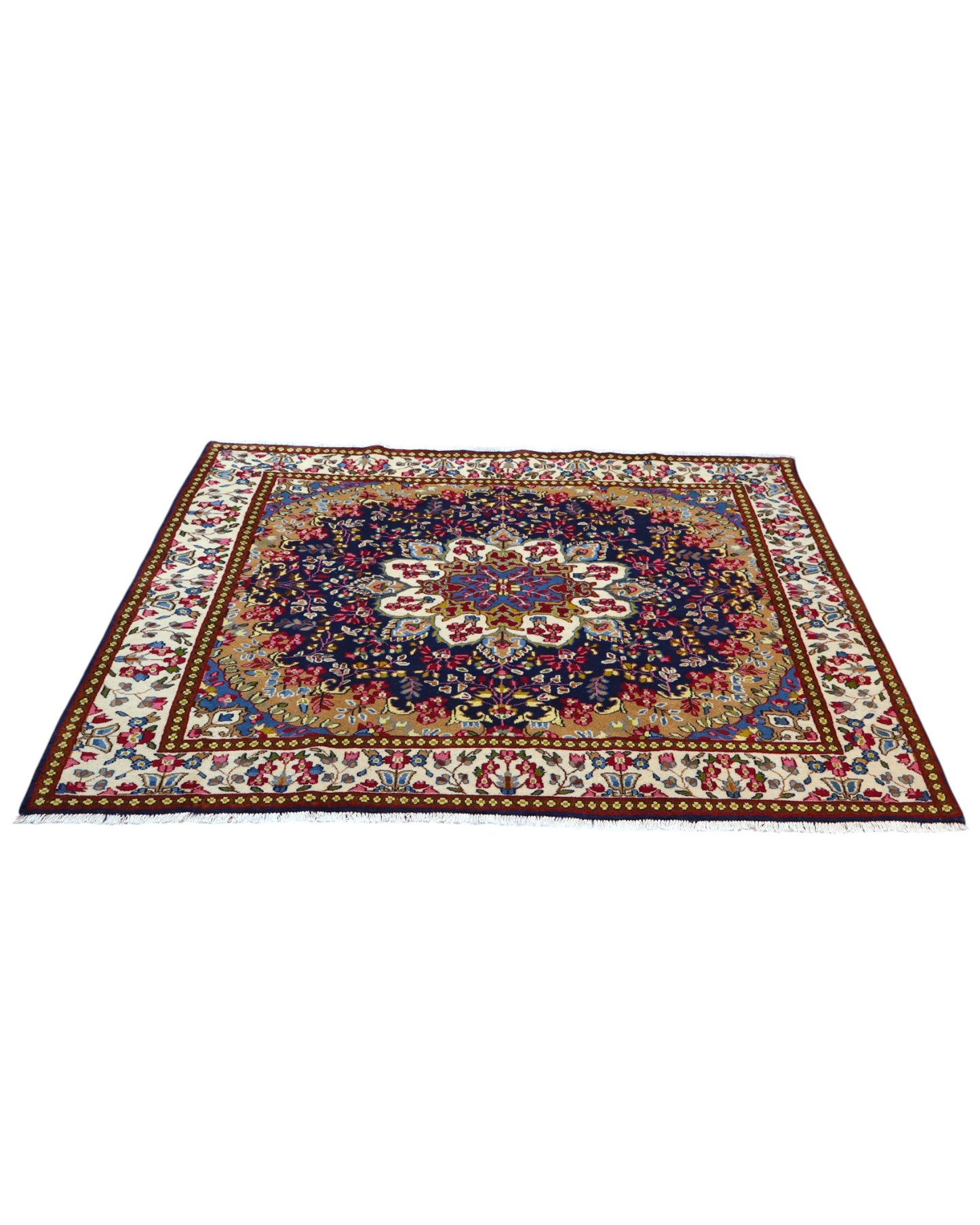 Tappeto Kirman 200x200 cm con motivo floreale centrale in blu, rosso e oro, bordura decorata, annodato a mano con lana pregiata e ordito in cotone.