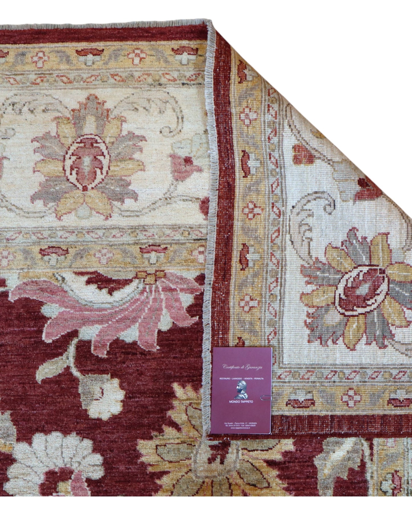 Tappeto Farahan Ziegler 346x272 cm con motivo floreale rosso, beige e oro, annodato a mano con lana pregiata e ordito in cotone robusto.