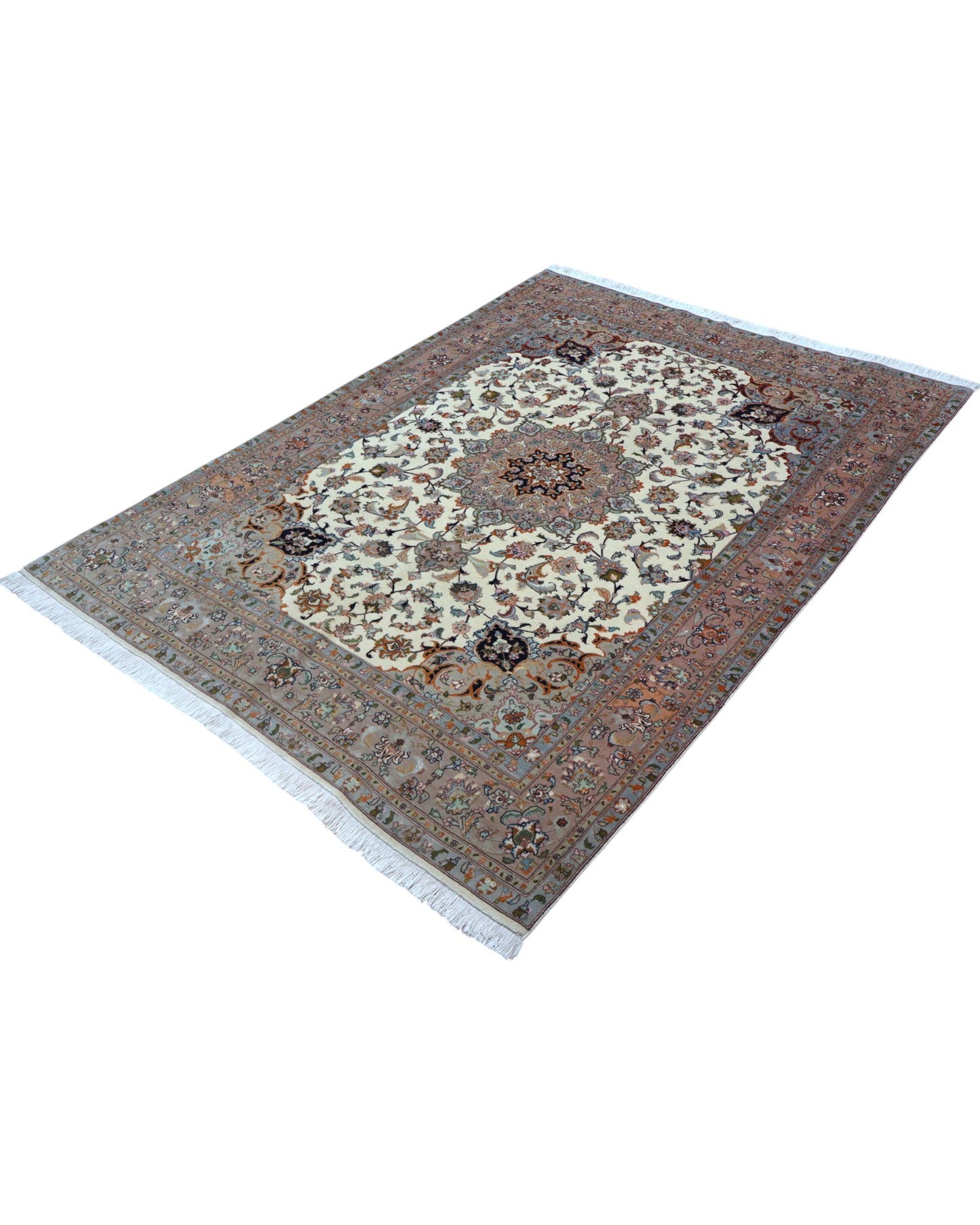 Tappeto Tabriz 60 Raj 206x151 cm, annodato a mano in Persia, fondo beige con disegno floreale dettagliato, lana mista seta tinta vegetale, certificato di autenticità incluso.