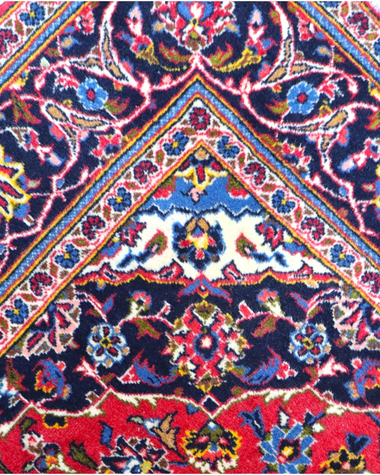 Tappeto kashan 230x143cm