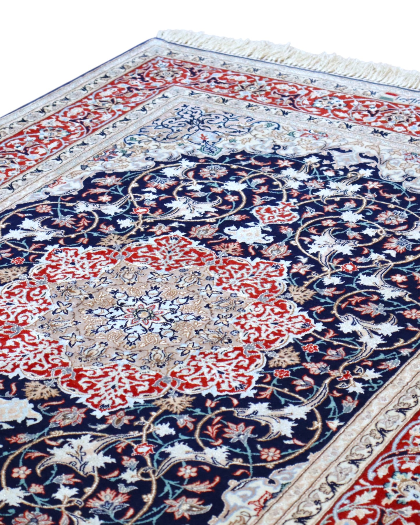 Tappeto Esfahan persiano 162x108 cm, annodato a mano, fondo blu notte con motivi decorativi, vello lana/seta con base in seta, colori vegetali, certificato di autenticità.