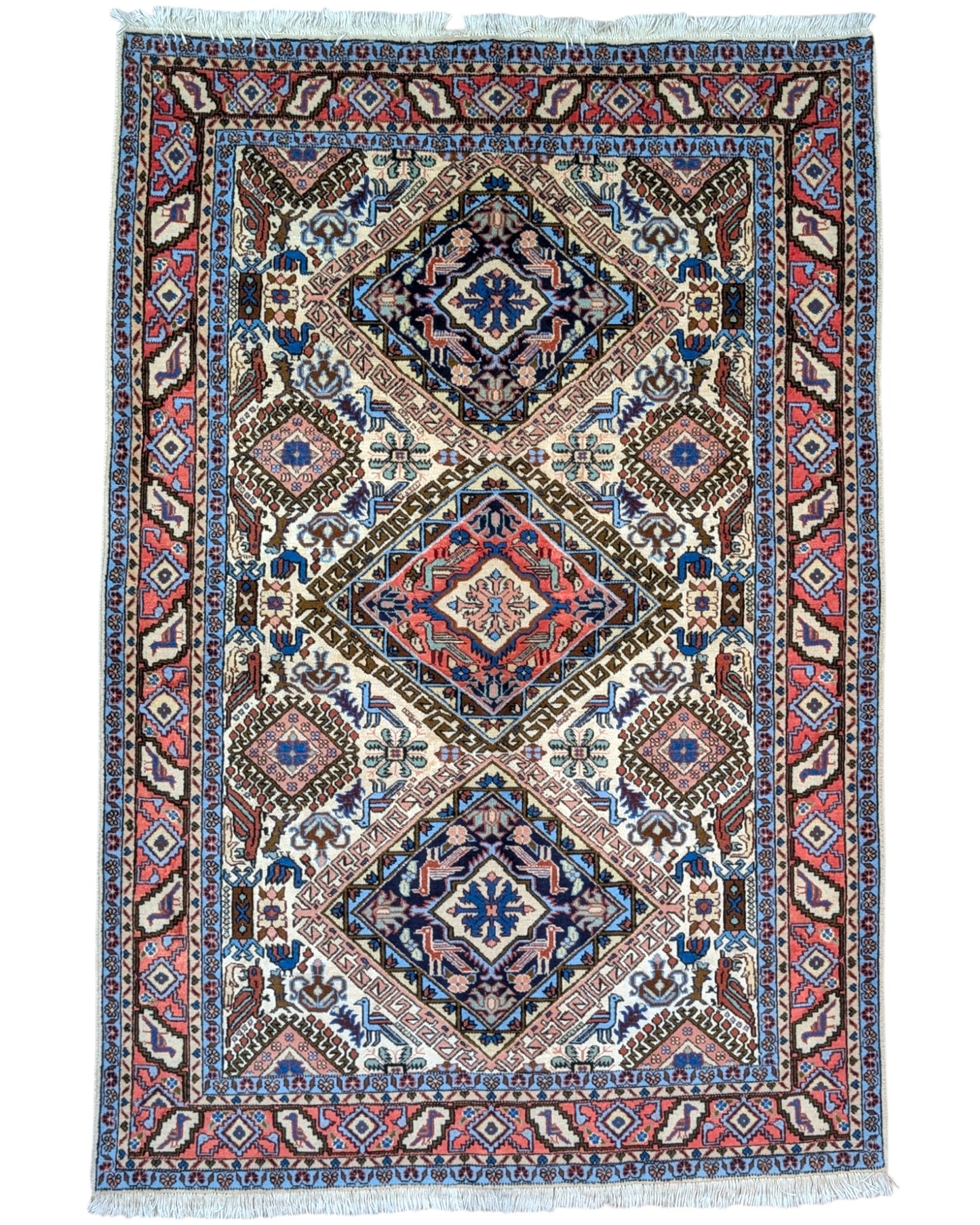 Tappeto Ardebil annodato a mano, 214 x 149 cm, fondo beige con motivi geometrici raffinati.