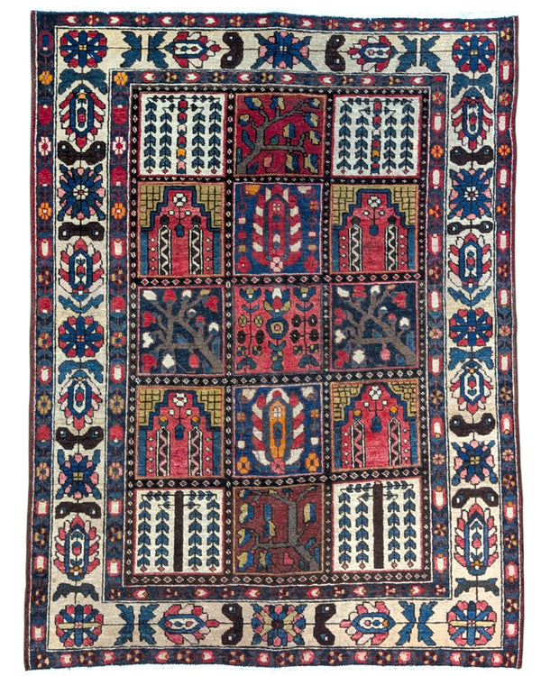 Tappeto Bakhtiyari annodato a mano, 196 x 148 cm, fondo rosso mattone con pannelli geometrici e stilizzati.