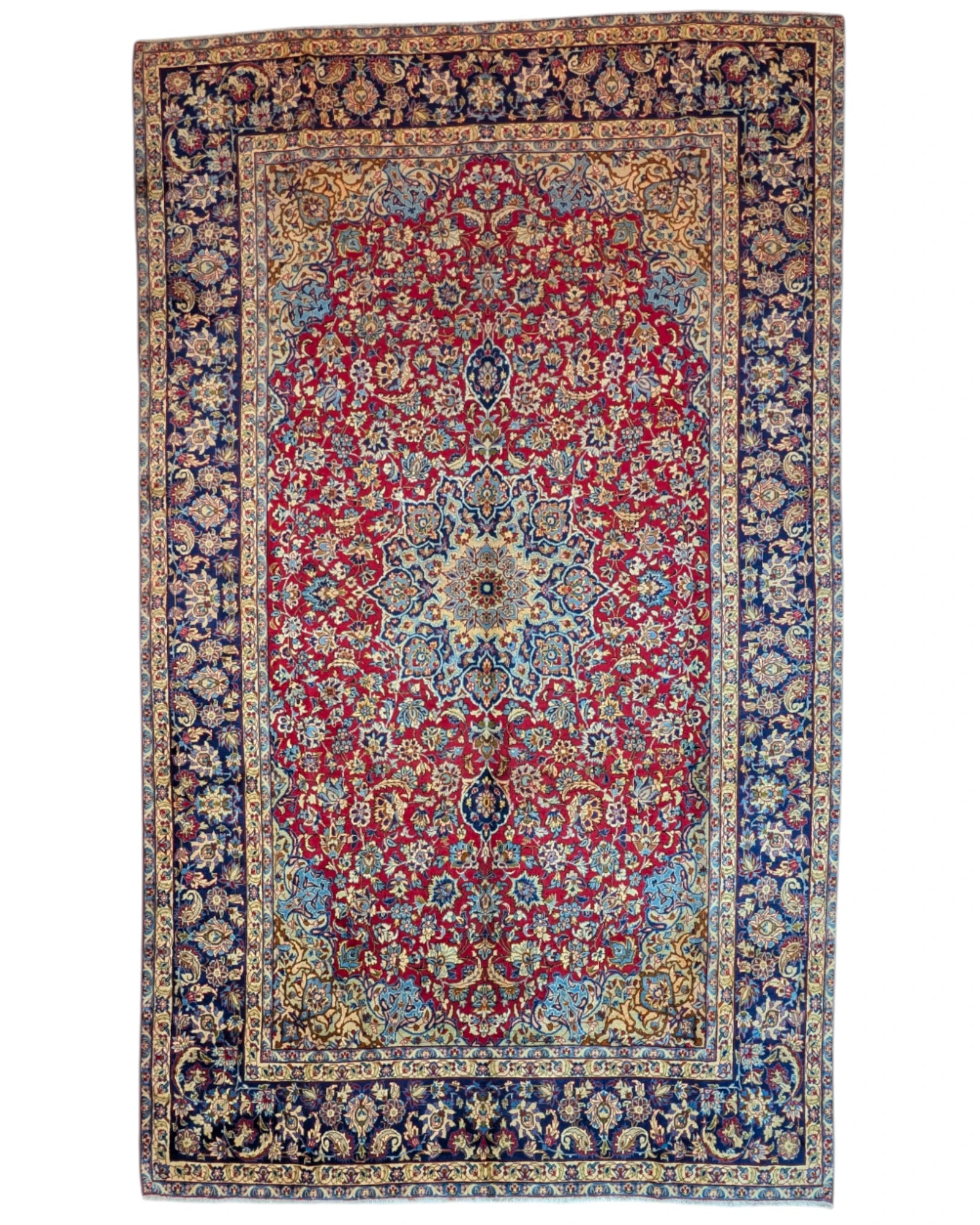 Tappeto persiano Najafabad 500x400 cm, fondo rosso con ampio medaglione centrale blu e cornice floreale scura, annodato a mano in lana vegetale.