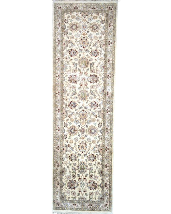 Tappeto Kashmir 238x82 cm, Afghanistan, corridore con fondo avorio e motivi floreali beige e azzurro, annodato a mano in lana vegetale.