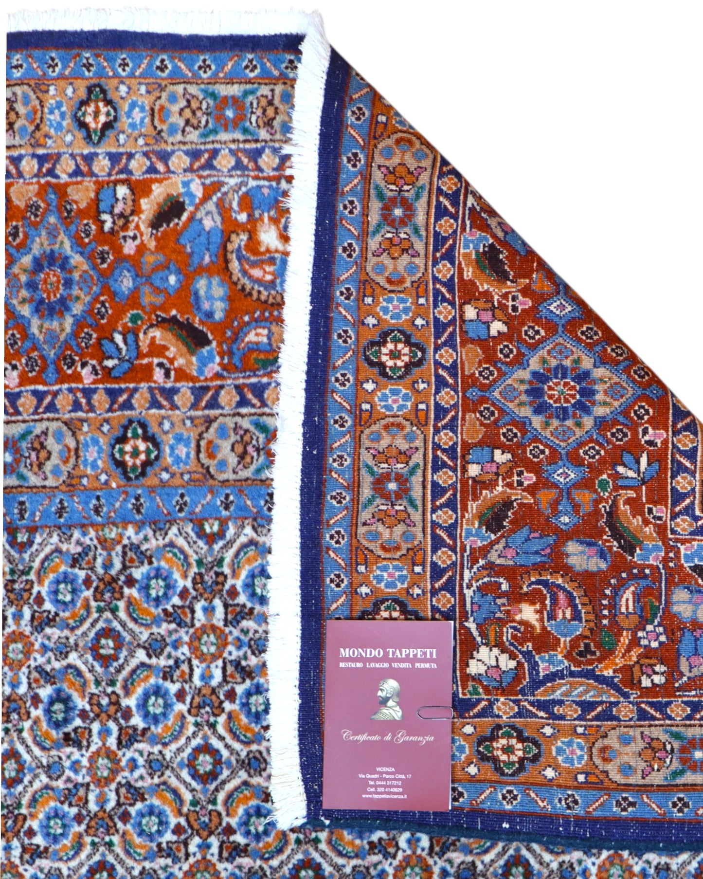 Tappeto Mud persiano 340x243 cm, annodato a mano in lana e cotone, con motivi minuti e dettagliati su fondo chiaro.