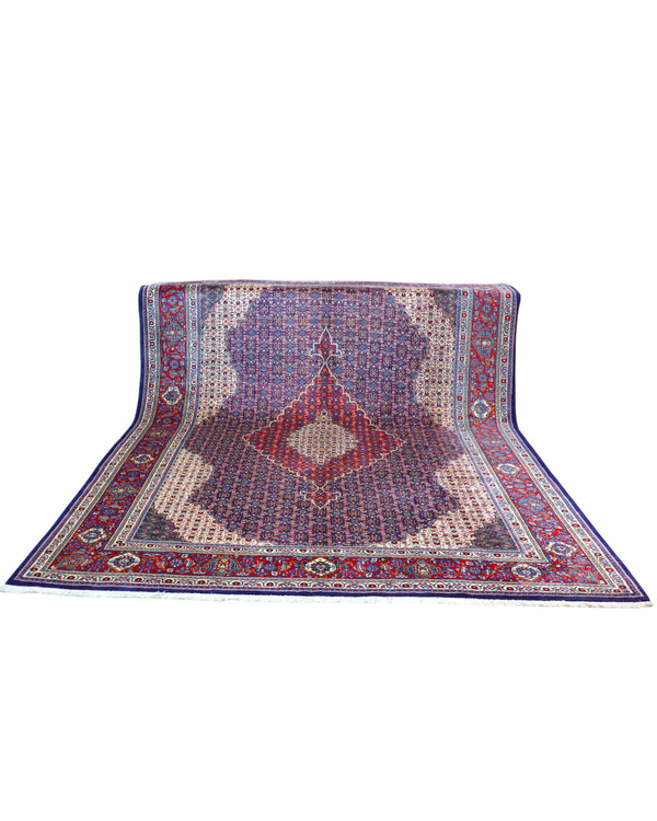 tappeto persiano Arak annodato a mano 360x266 cm rosso e blu con medaglione centrale e motivi floreali minuti