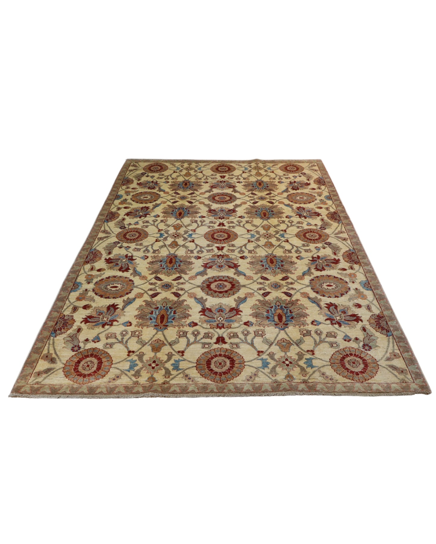 Tappeto persiano Farahan 296x200 cm, annodato a mano, con motivo floreale simmetrico in rosso, blu e marrone su fondo beige chiaro, bordura decorata.