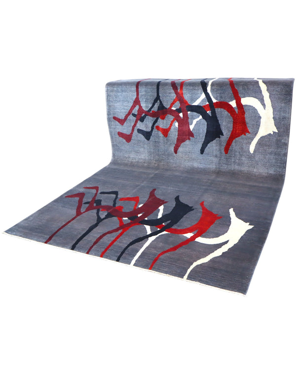 Tappeto Moderno persiano 293x200 cm con fondo grigio e motivi astratti in rosso, nero e avorio, tramato ed annodato a mano.