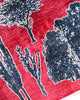 Tappeto moderno persiano 352x257 cm, annodato a mano, alberi stilizzati in varie forme su fondo rosso rubino, lana tinta vegetale, certificato incluso.