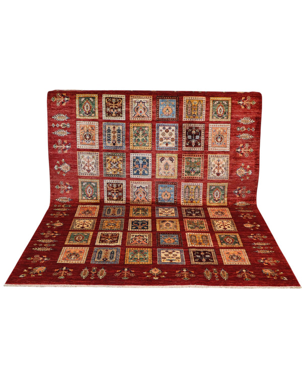 Tappeto Farahan “Fornelli” 241x180 cm, annodato a mano in Afghanistan, motivo a griglia con quadrati multicolore su fondo rosso intenso, lana tinta vegetale, certificato di autenticità.