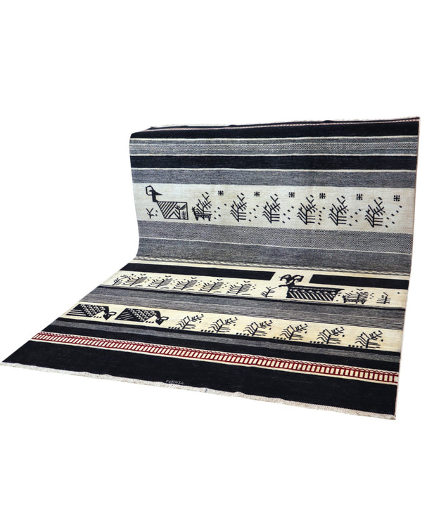 Tappeto Moderno 291x205 cm con fasce in nero, grigio e avorio e motivi stilizzati pastorali, tramato ed annodato a mano, provenienza Afghanistan.