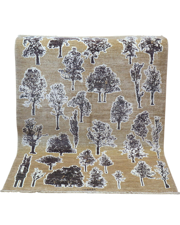 Tappeto Moderno 177x122 cm con fondo beige e motivi ad albero in nero e grigio, tramato ed annodato a mano, provenienza Afghanistan.