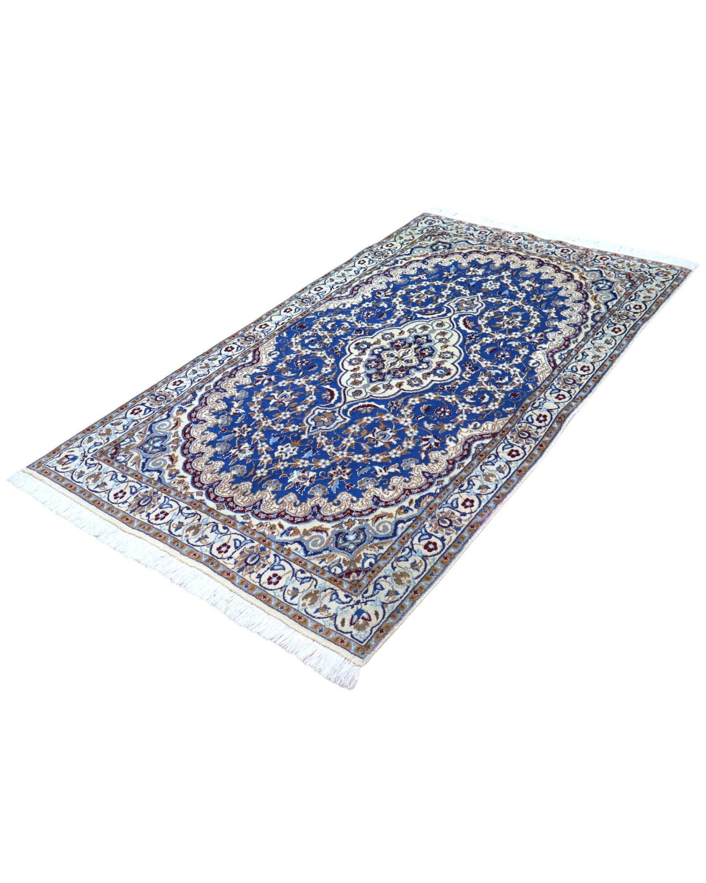 Tappeto Nain 208x120 cm persiano, annodato a mano, fondo blu con medaglione centrale avorio e motivi floreali in lana e seta.