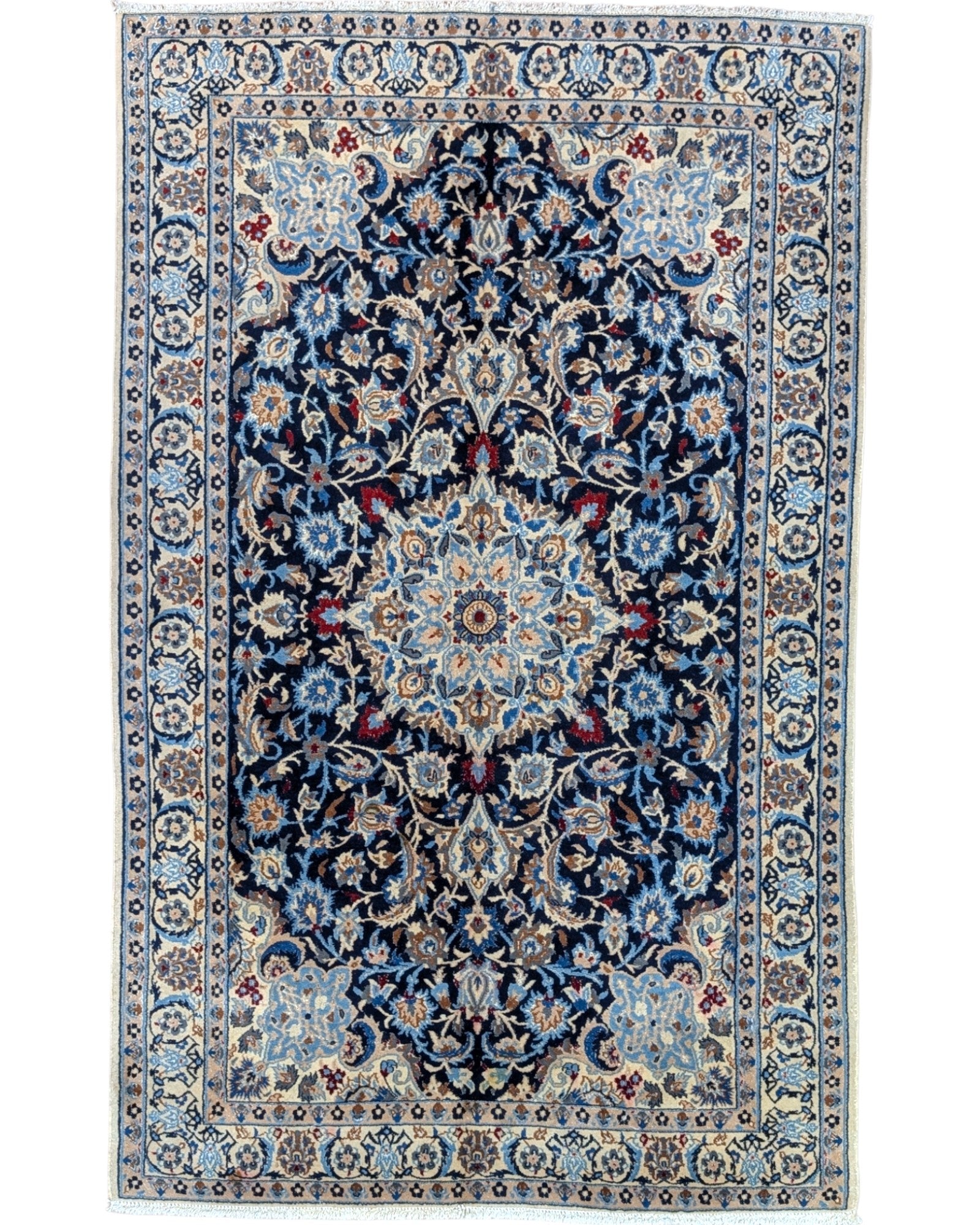 Tappeto Nain 9 fili 191x120 cm annodato a mano, rettangolare, in lana e cotone con colori vegetali, design floreale persiano su fondo blu scuro.
