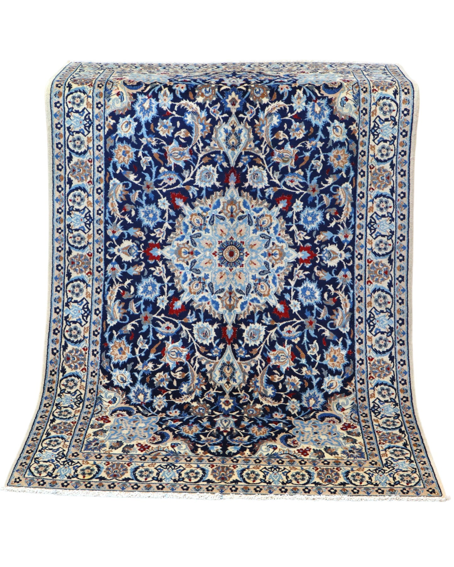 Tappeto Nain 9 fili 191x120 cm annodato a mano, rettangolare, in lana e cotone con colori vegetali, design floreale persiano su fondo blu scuro.