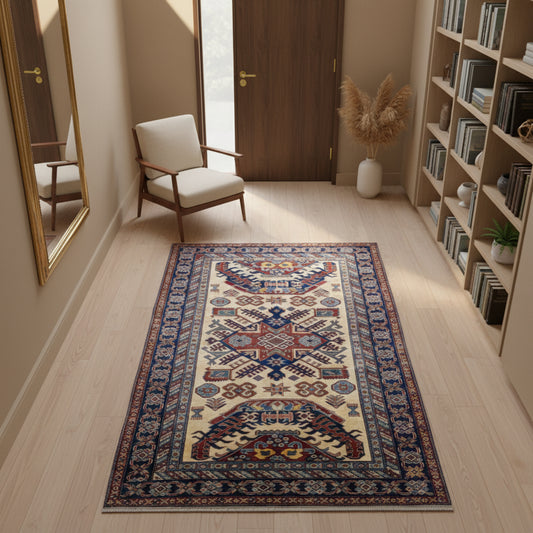 Tappeto Shirvan Afghan 157x121 cm con fondo avorio, motivi geometrici blu e rossi, tramato ed annodato a mano, provenienza Afghanistan.