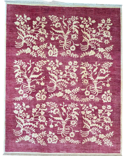 Tappeto moderno 225x178 cm Persia con fondo bordeaux e motivi floreali in avorio, annodato a mano in lana e cotone.