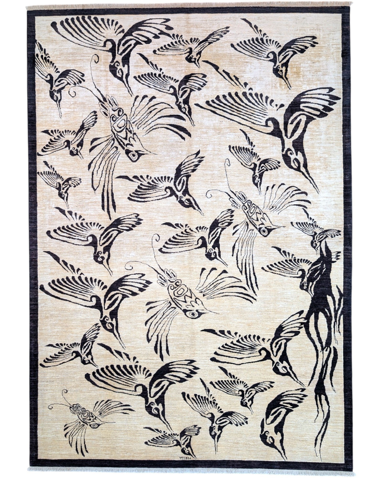 Tappeto moderno 350x250 cm con fondo beige e motivi di uccelli neri stilizzati, annodato a mano.