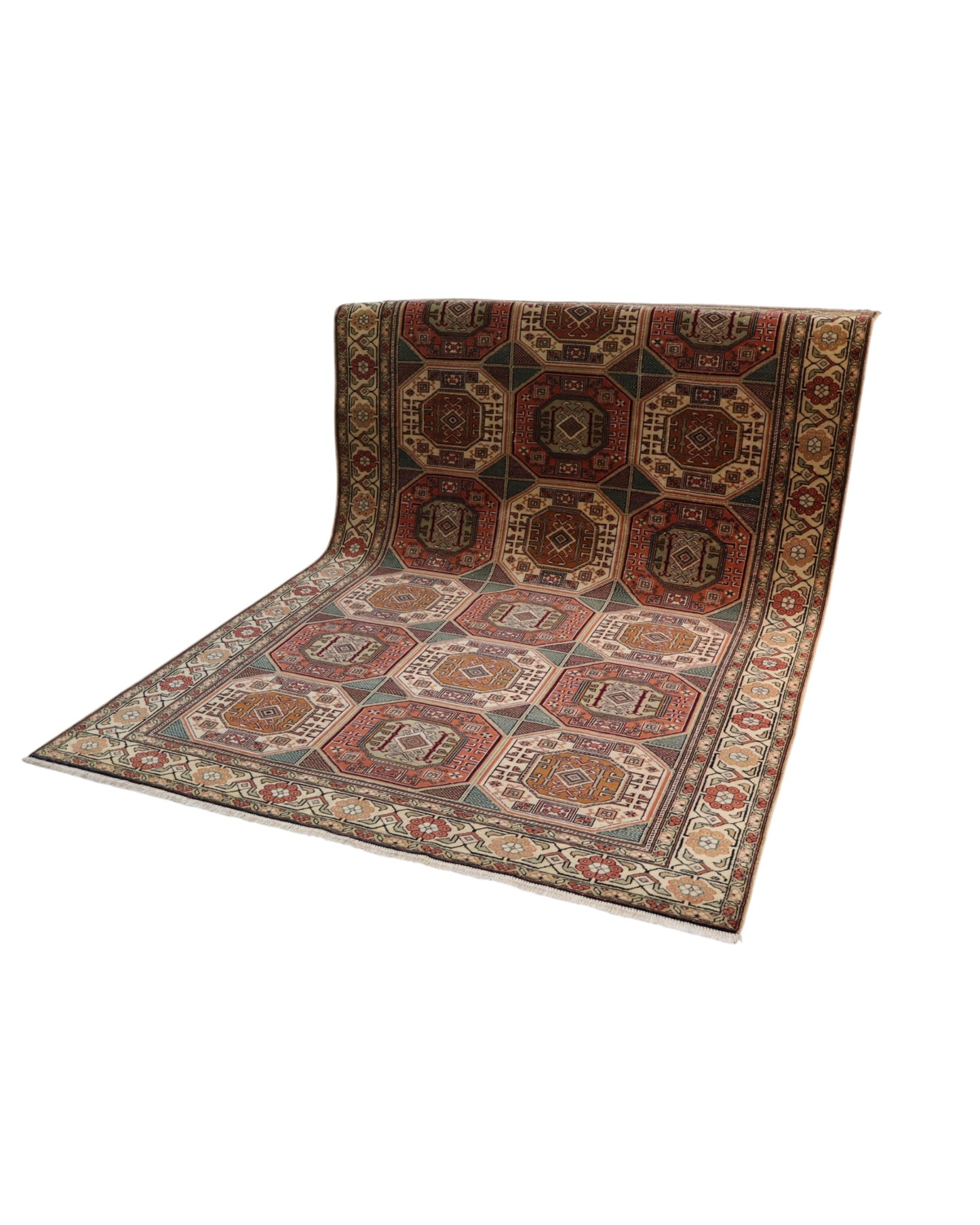 Tappeto turco geometrico 295x292 cm annodato a mano, motivo a ottagoni e rombi, colori rosso mattone, beige e verde, con bordura decorata e certificato di garanzia.