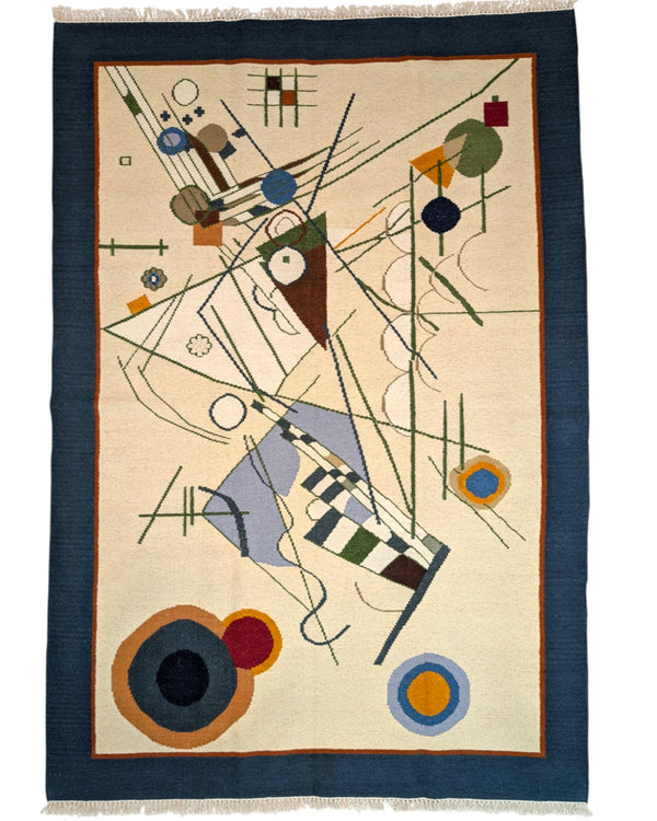 Tappeto Kilim moderno 228x204 cm con fondo chiaro e motivi astratti multicolori, tramato ed annodato a mano, provenienza Afghanistan.