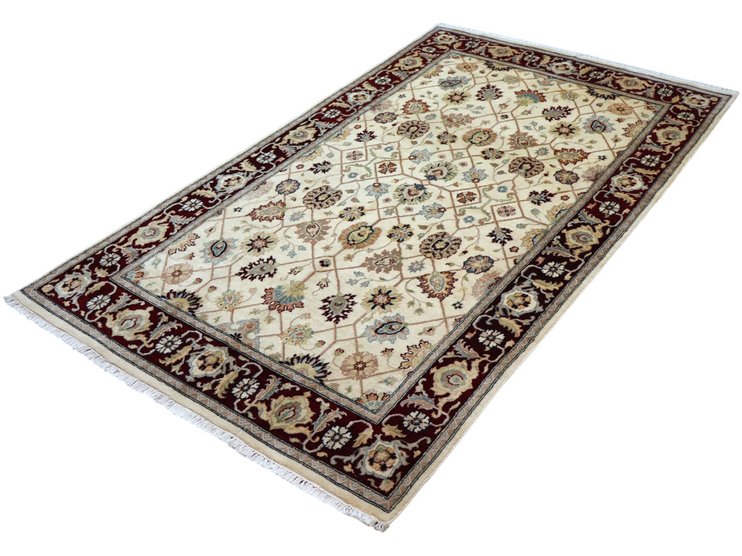 Farahan rug 205x121cm
