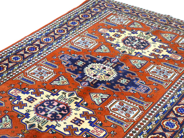 Tappeto Ardabil persiano annodato a mano 183x138 cm in pura lana con colori vegetali, motivo geometrico centrale, rosso mattone beige e blu, autentico tappeto orientale con certificato.