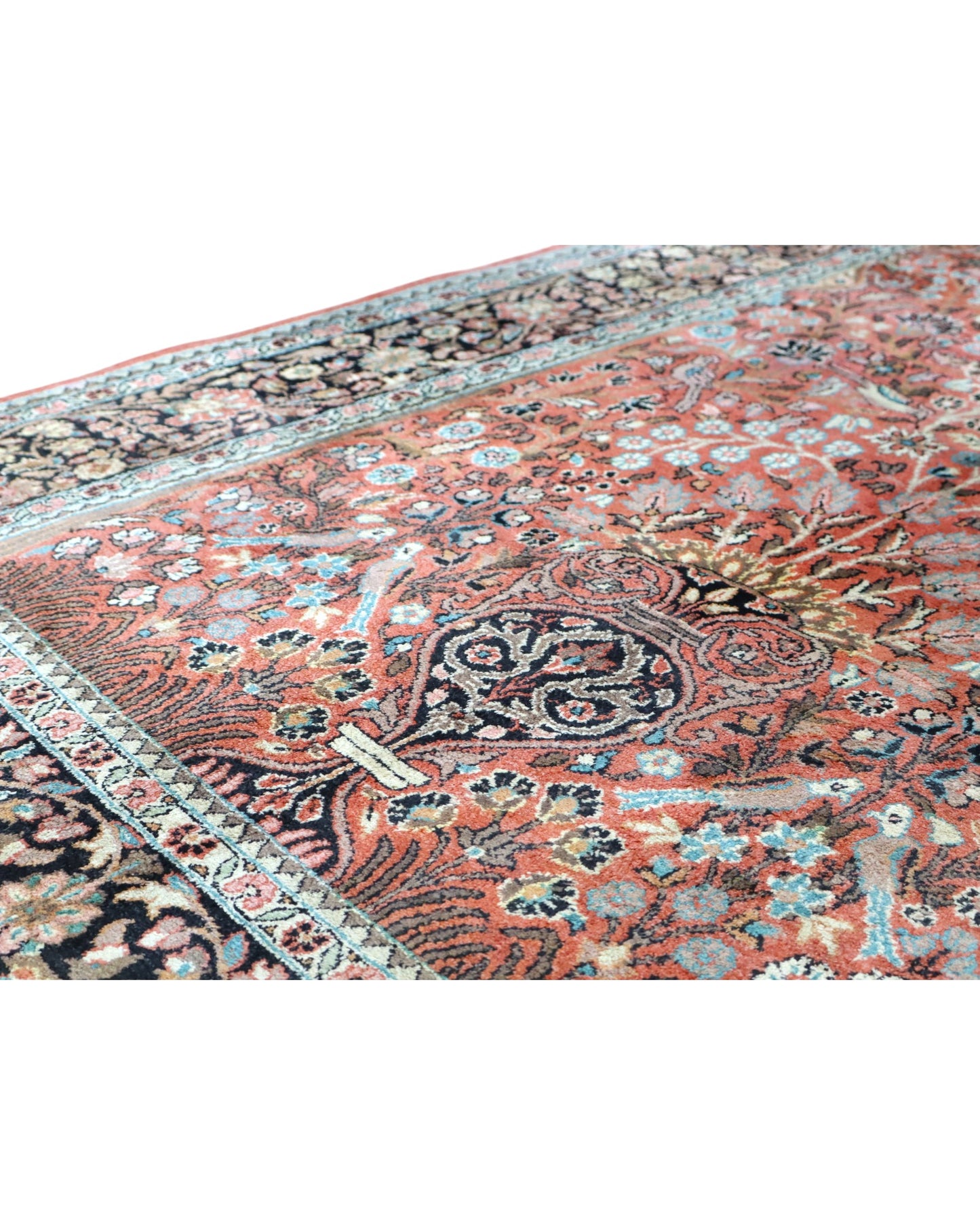 Indian silk rug 195x120cm