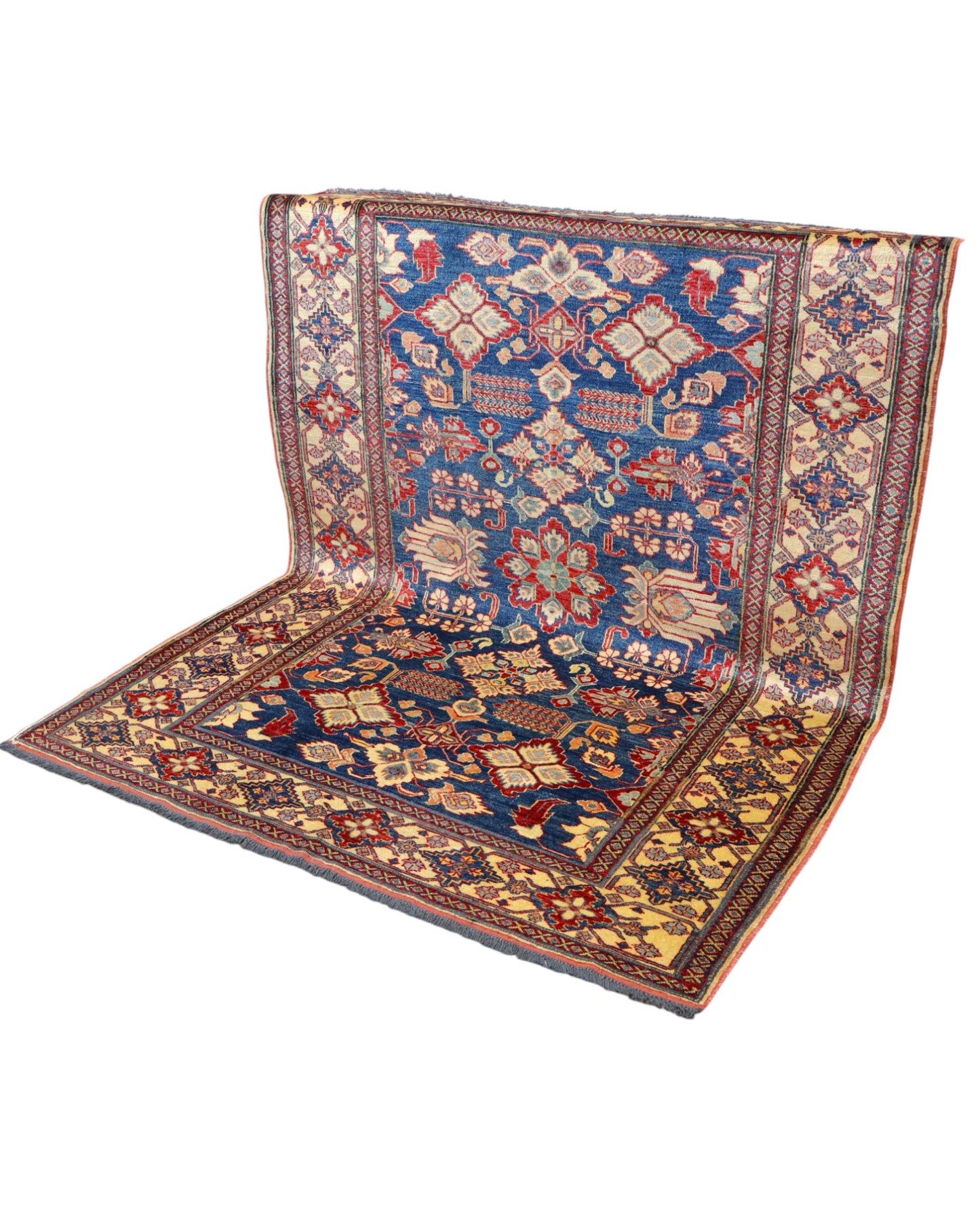 Tappeto Kazak rettangolare 213x164 cm, campo blu con cornice beige e motivo geometrico, annodato a mano in lana e cotone con colori vegetali, provenienza Afghanistan.