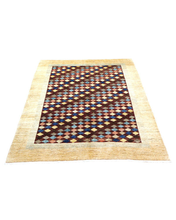 Tappeto moderno Gabbhe 197x149 cm, mosaico geometrico multicolore con rombi, cornice beige, artigianato persiano, certificato di autenticità incluso.