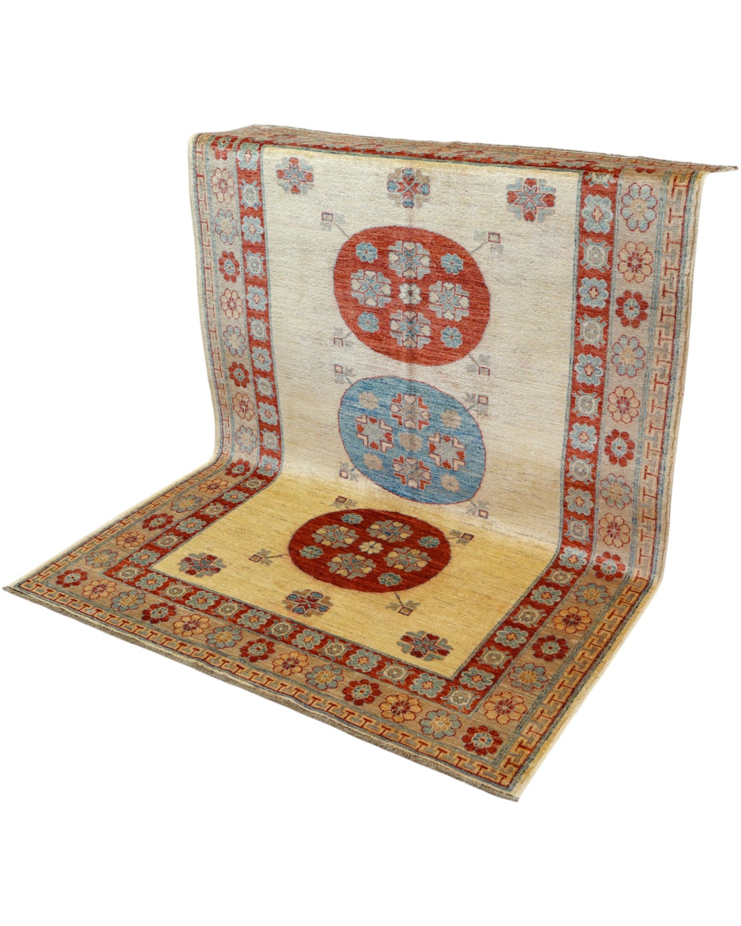 Tappeto Kazak rettangolare 200x146 cm, campo beige con motivo geometrico e cornice decorata, annodato a mano in lana e cotone con colori vegetali, provenienza Afghanistan.