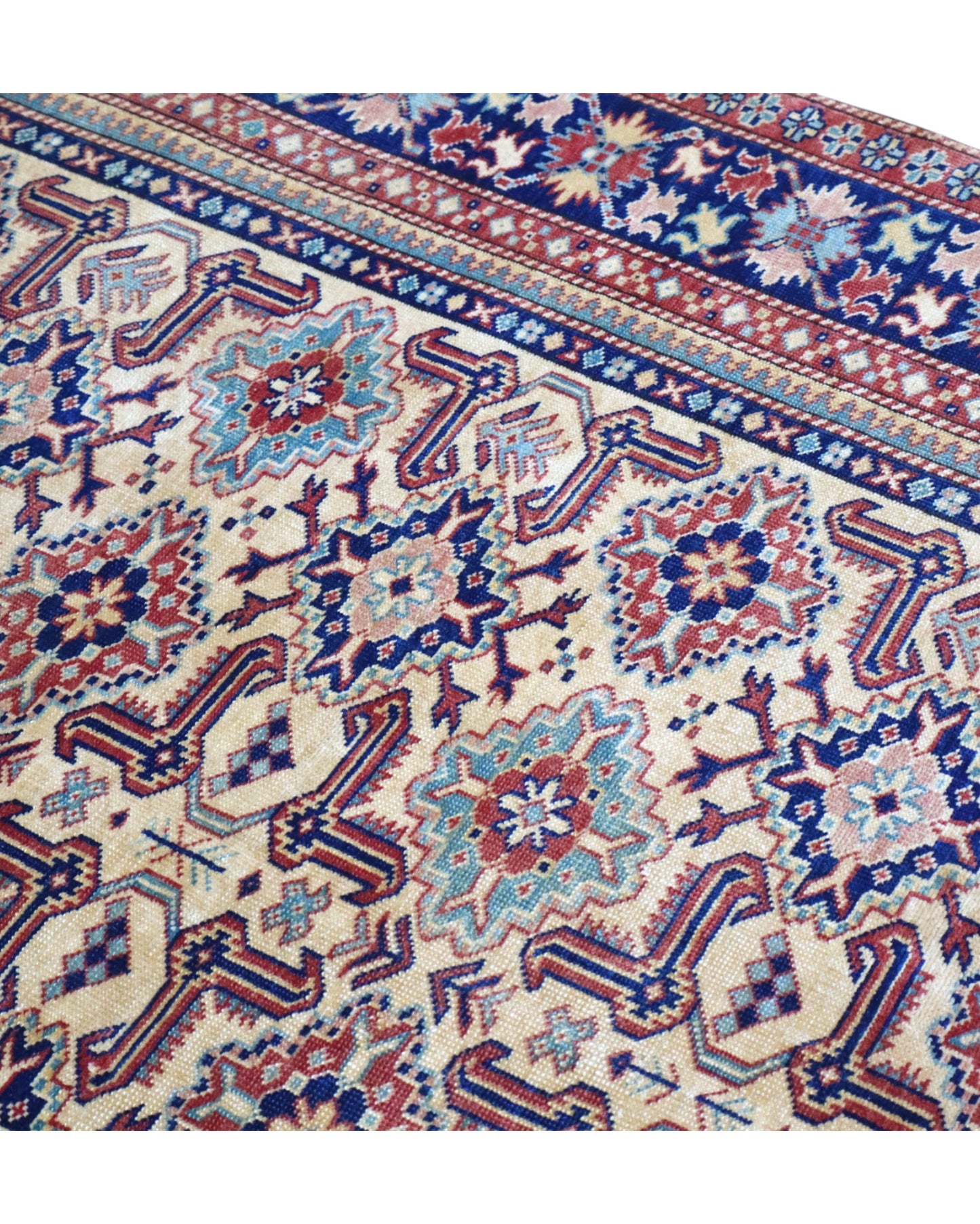 Shirvan rug 200x146cm