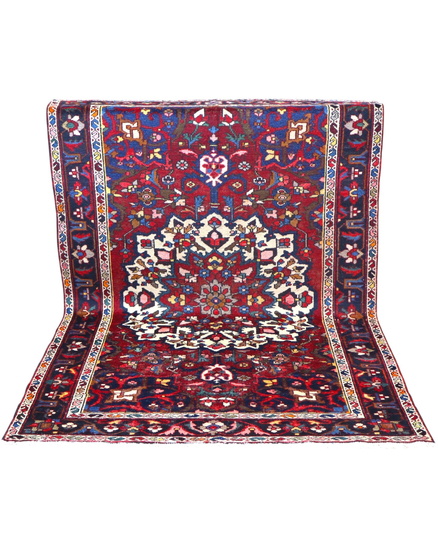 Tappeto Bakhtiyari annodato a mano, 214 x 149 cm, fondo rosso vinaccia con motivi decorativi raffinati.