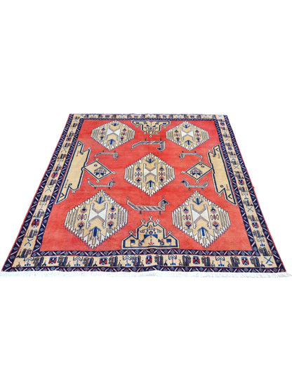 Tappeto Afshar annodato a mano, 225 x 142 cm, fondo arancione vibrante, motivi geometrici, artigianato tradizionale persiano.