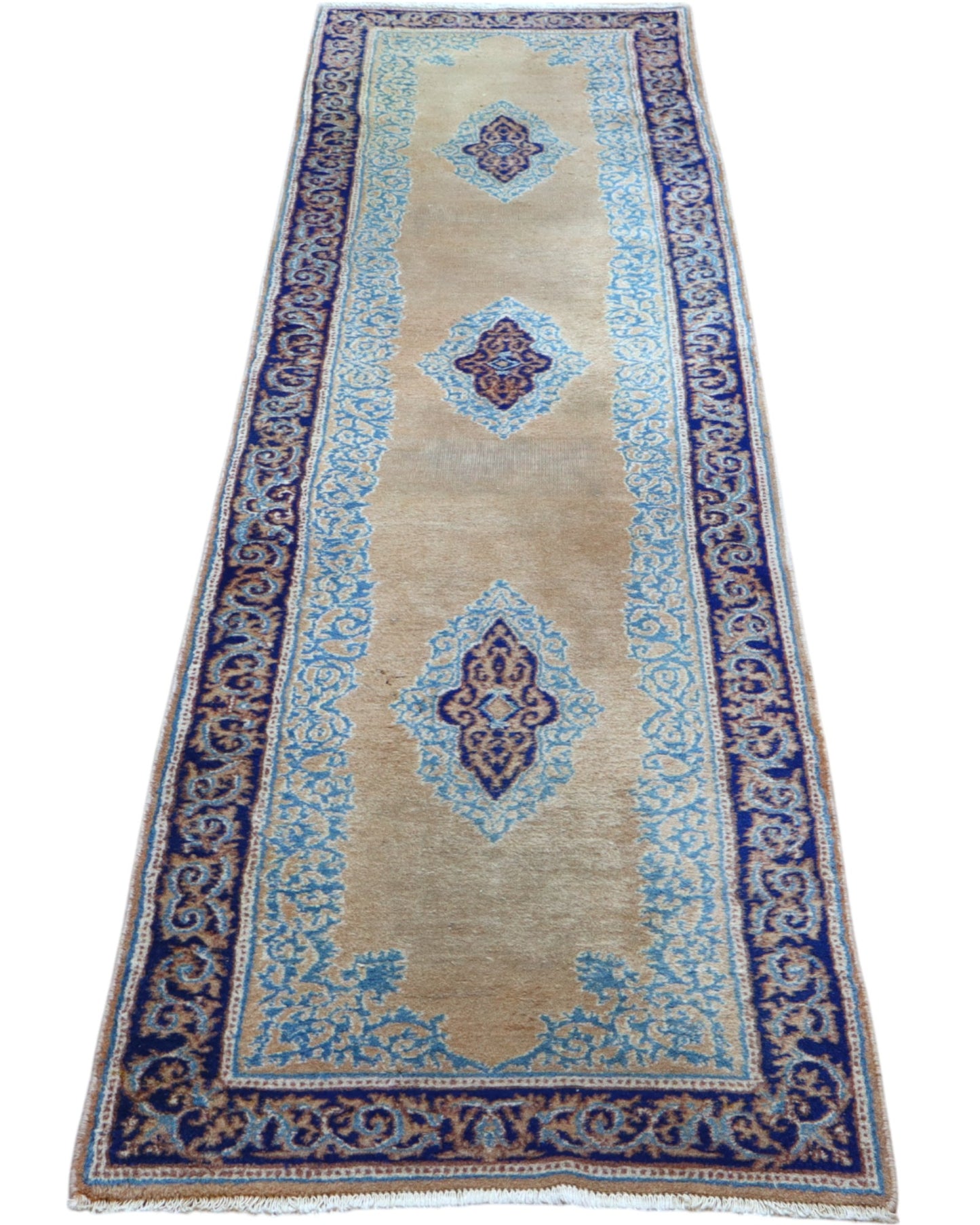 Passatoia Kerman persiana, fondo beige con motivi geometrici, annodato a mano, 297x74 cm.