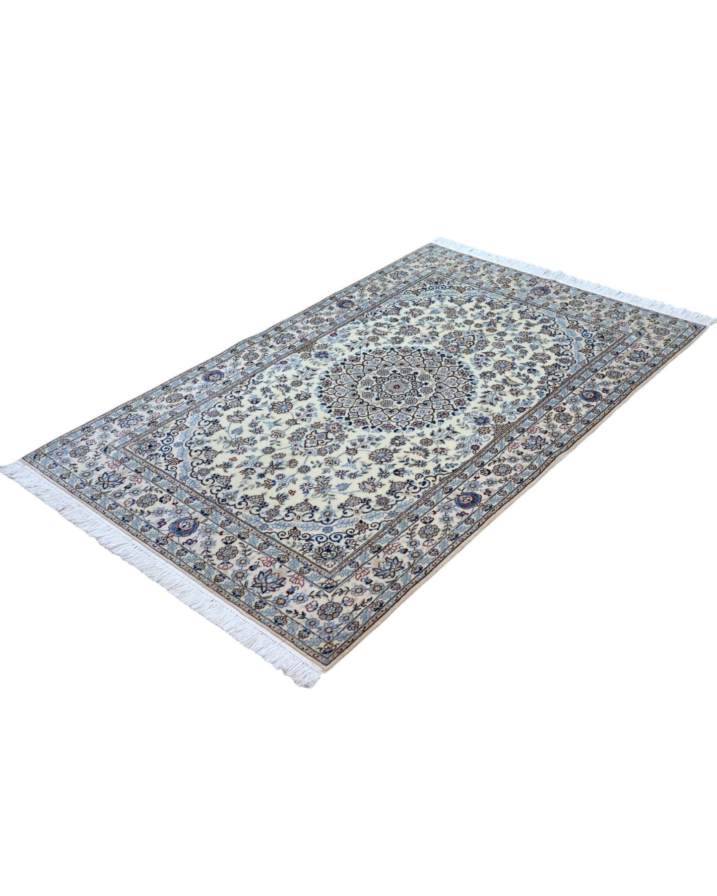 Tappeto Nain Habibian persiano 167x105 cm, annodato a mano, fondo beige con motivi decorativi armoniosi, vello in lana mista seta, certificato di autenticità incluso.
