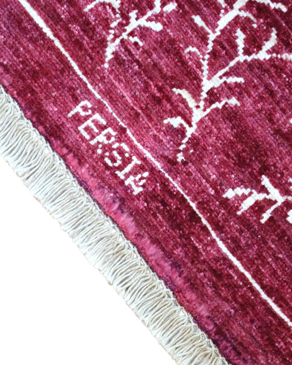 Tappeto moderno 225x178 cm Persia con fondo bordeaux e motivi floreali in avorio, annodato a mano in lana e cotone.