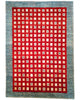 Tappeto moderno "Griglia di Sfumature" 295x208 cm con motivo a griglia in sfumature di rosso, beige e grigio, bordura verde petrolio.