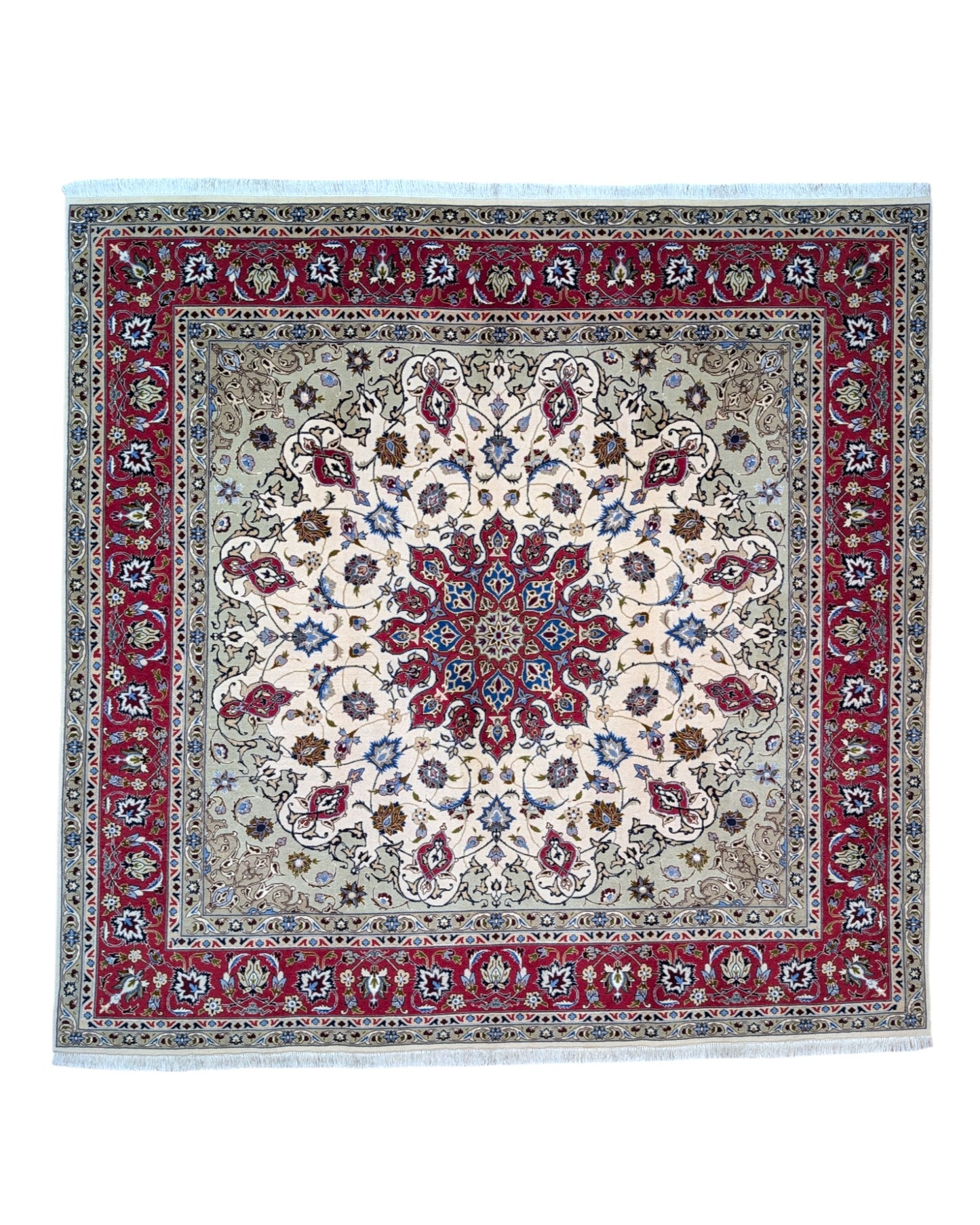 Tappeto Tabriz 60 ragi, misto seta, con medaglione geometrico-floreale rosso rubino, blu zaffiro e crema avorio. Annodato a mano, cotone, lana e seta. Certificato di autenticità incluso.