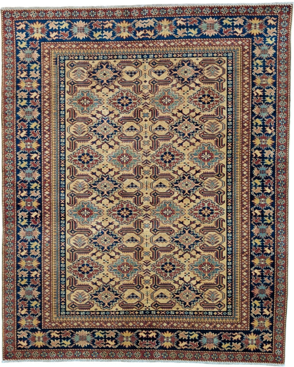 Tappeto Shirvan beige con cornice blu e motivi geometrici, annodato a mano in Afghanistan in pura lana tinta con colori vegetali.