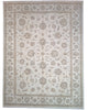 Tappeto Farahan Ziegler beige chiaro con motivi floreali e decorativi, annodato a mano in Afghanistan con lana e cotone tinti con colori vegetali.