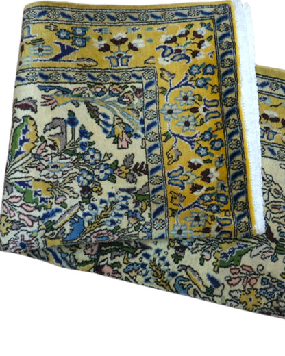 tappeto kashan persiano 152x102 cm fatto a mano fondo avorio con motivi floreali eleganti
