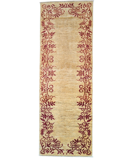 Tappeto Moderno 234x80 cm, Afghanistan, corridore con fondo beige–miele e decorazioni floreali rosse sui bordi, annodato a mano in lana vegetale.