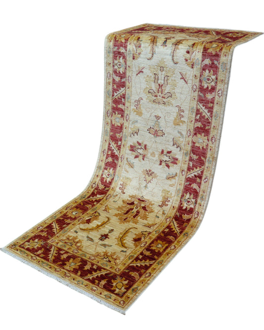 Tappeto Ziegler 210x81 cm afghano annodato a mano, corridore in lana con fondo chiaro e decorazioni floreali rosse.