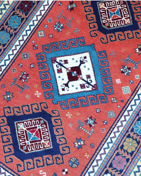 Tappeto grande 167x117 cm rosso per ambiente interno elegante