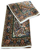 Tappeto Arga beige 152x93 cm con disegni decorativi in salotto classico