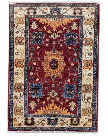Tappeto persiano 159x106 cm rosso con motivi geometrici in soggiorno elegante