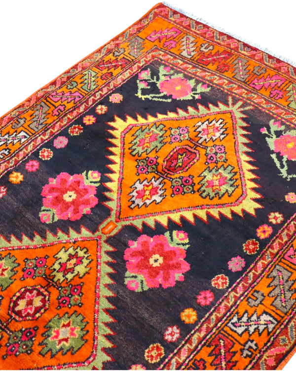Tappeto Gharabagh Antico 230x112 cm | Tappeto Persiano Annodato a Mano