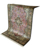 Dettaglio del tappeto India 160x107 cm con medaglione centrale in soggiorno